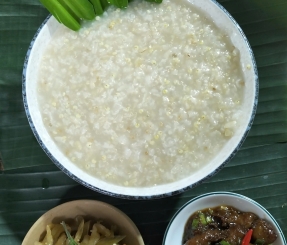 Cháo kê lá dứa