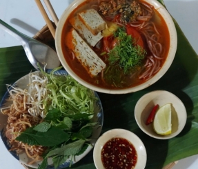 Bún chả thì là